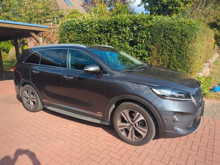 Kia Sorento 127.500 km 24.000 € Buchholz in Der Nordheide 21244