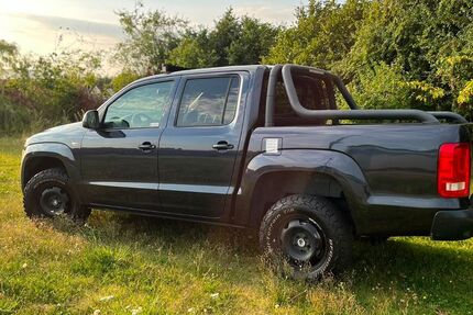 VW Amarok 240.000 km 9.800 &euro; Klocksin 17194