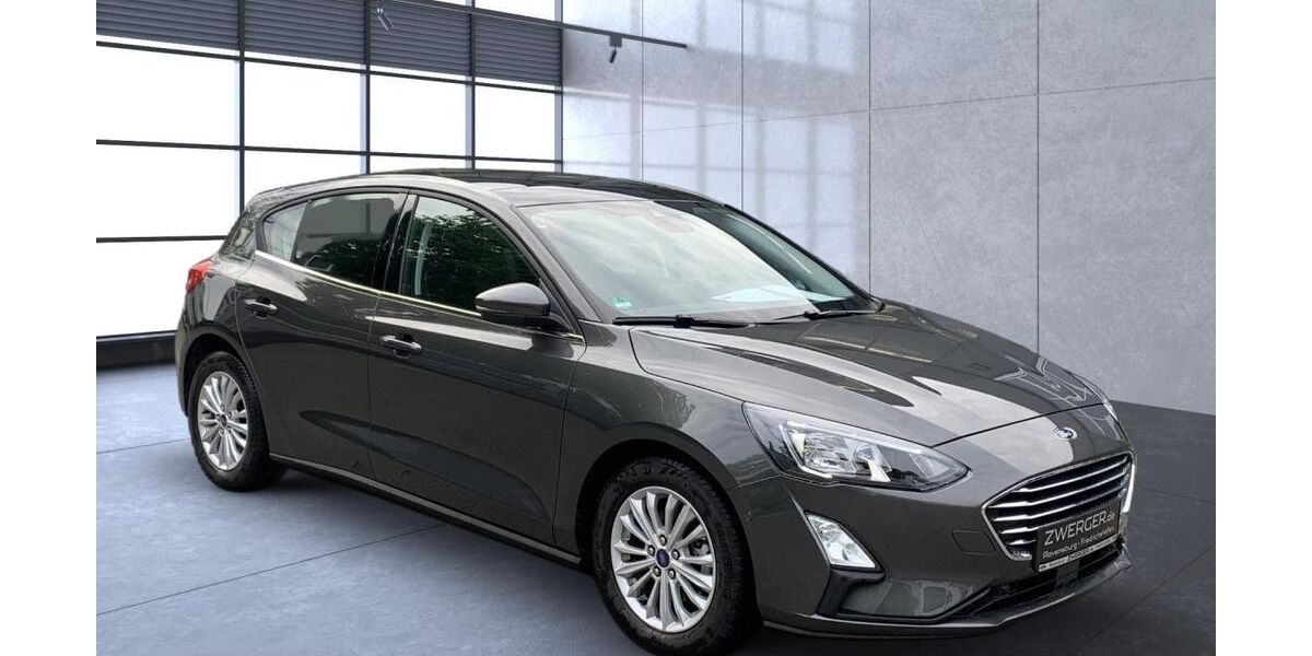 Ford Focus 9.000 km 20.800 &euro; Ravensburg, nähe Bodensee 88213