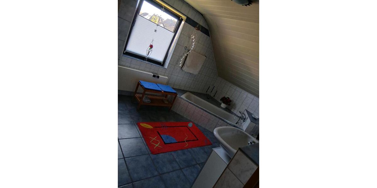 Einfamilienhaus Finnentrop - 5 Zimmer, 130 m&sup2;, 295.000&euro; | Angebot:26415734