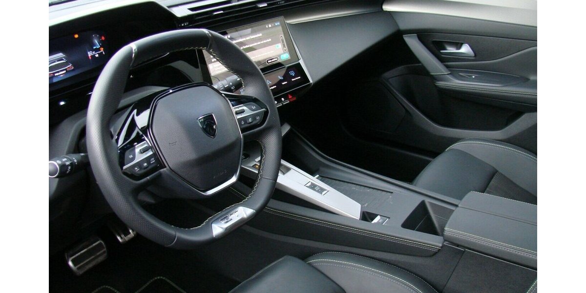 Peugeot 308 1.5 BlueHDi GT Premium ACC LED AHK Pano Focal 14.551 km 28.980 &euro; Falkensee 14612