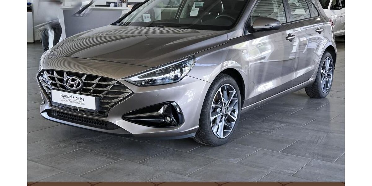 Hyundai i30 26.000 km 21.190 &euro; Schwarzenbek 21493