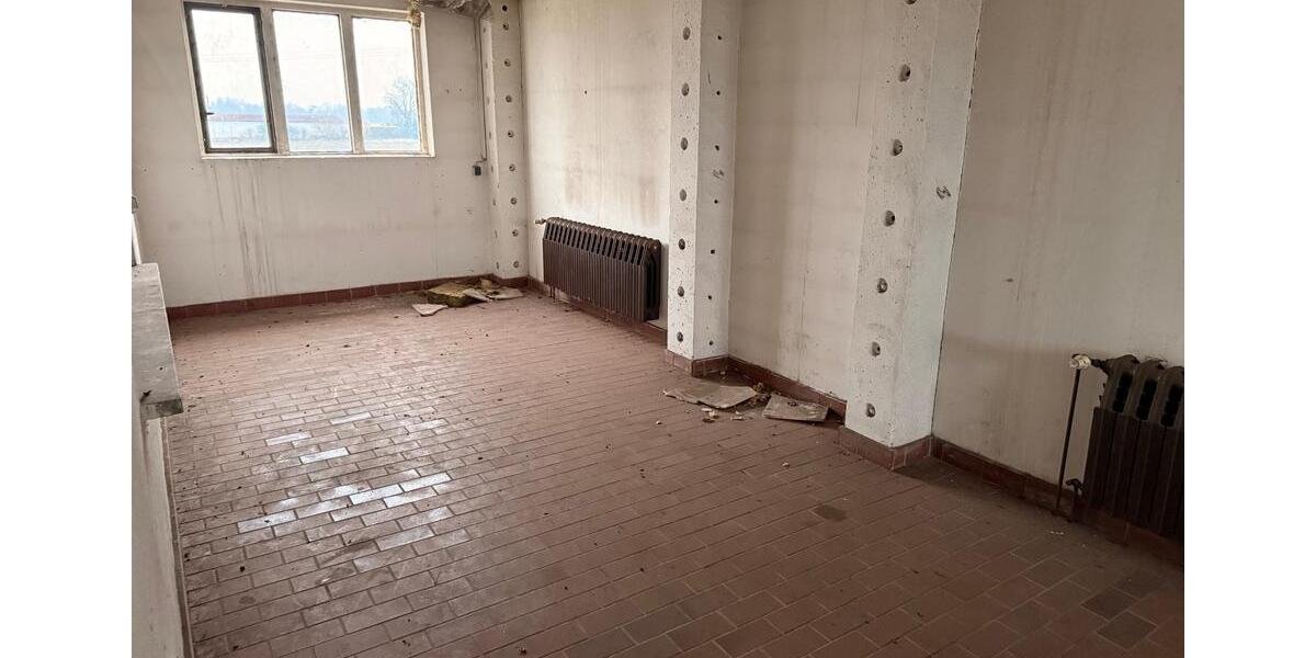 Gewerbeobjekt Oranienbaum-Wörlitz Wörlitz - 999&euro; | Angebot:25859216