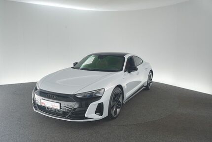 Audi e-tron GT 38.300 km 49.510 &euro; Überlingen 88662