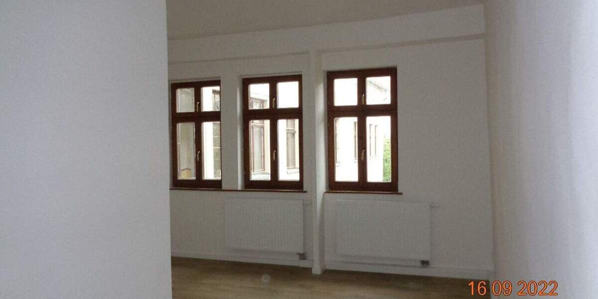 Etagenwohnung Naumburg (Saale) Naumburg - 3 Zimmer, 105 m&sup2;, 755&euro; | Angebot:26378199