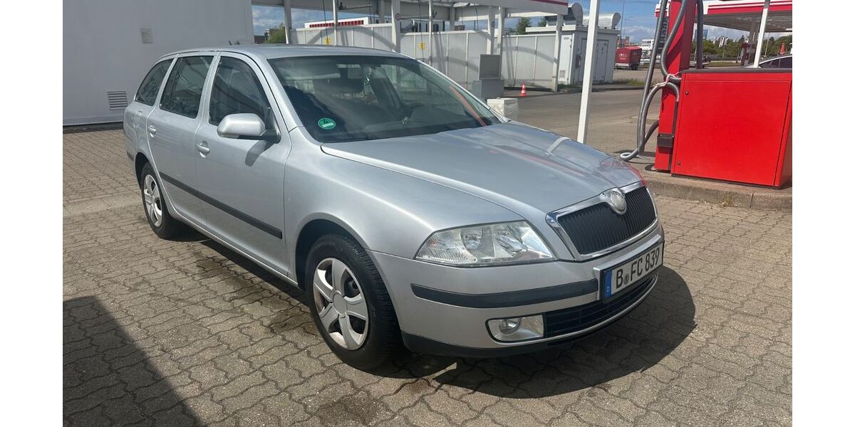Skoda Octavia 245.000 km 2.200 &euro; Rostock 18069
