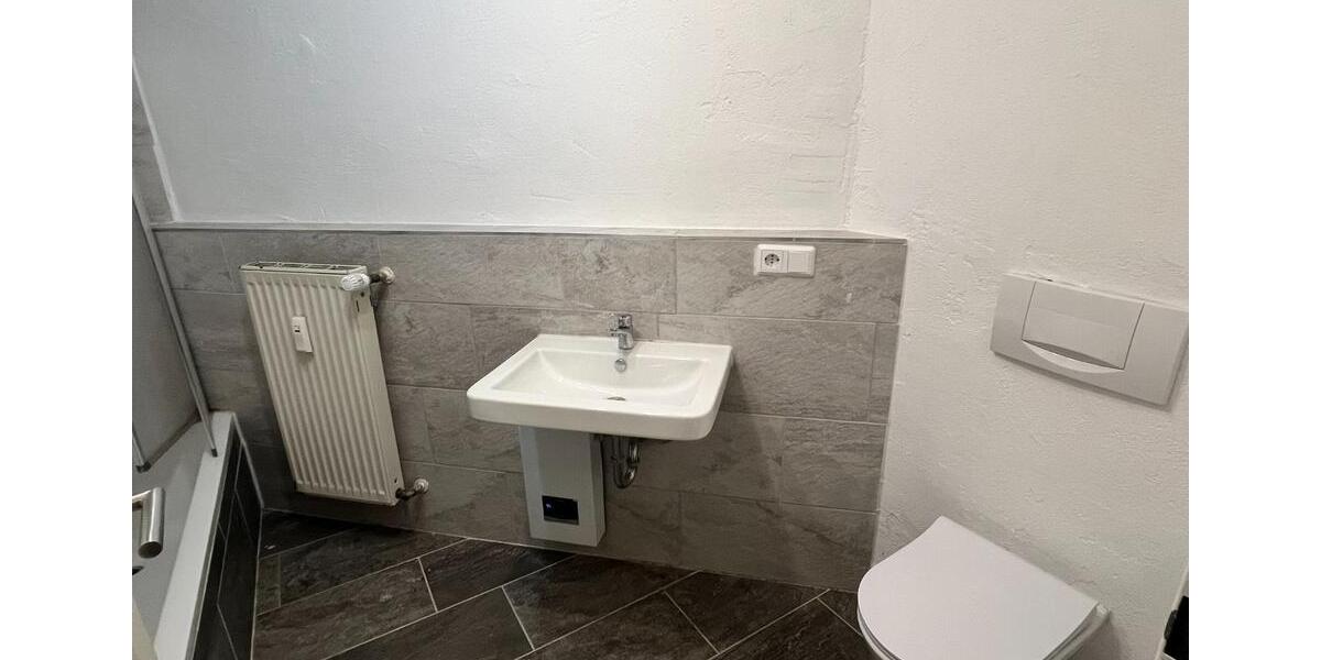 3ZKB, Provisionsfrei, zentrumnahe + Tiefgaragenstellplatz! 3 zimmer