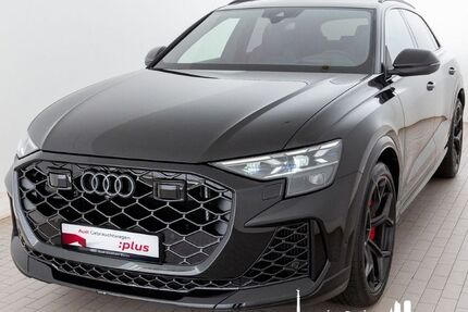 Audi RSQ8 6.001 km 182.500 € Berlin 12489