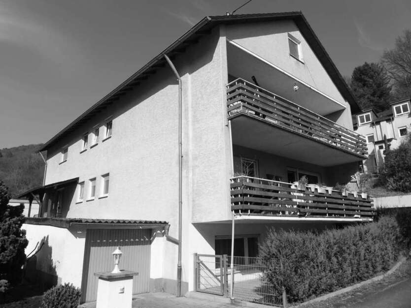 Haus zum Kaufen in Heidelberg 695.000 € 307 m²