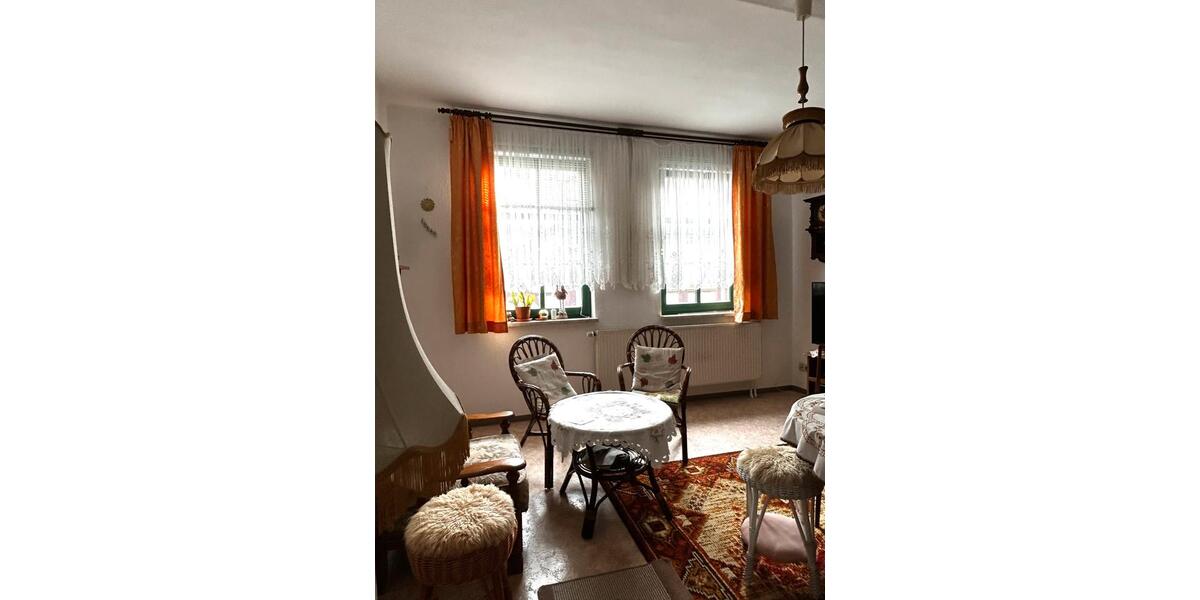 Etagenwohnung Schmalkalden - 3 Zimmer, 80 m&sup2;, 84.000&euro; | Angebot:26286411