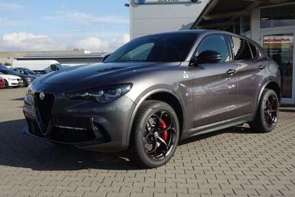 Alfa Romeo Stelvio 5.000 km 83.990 &euro; Reichenberg 97234