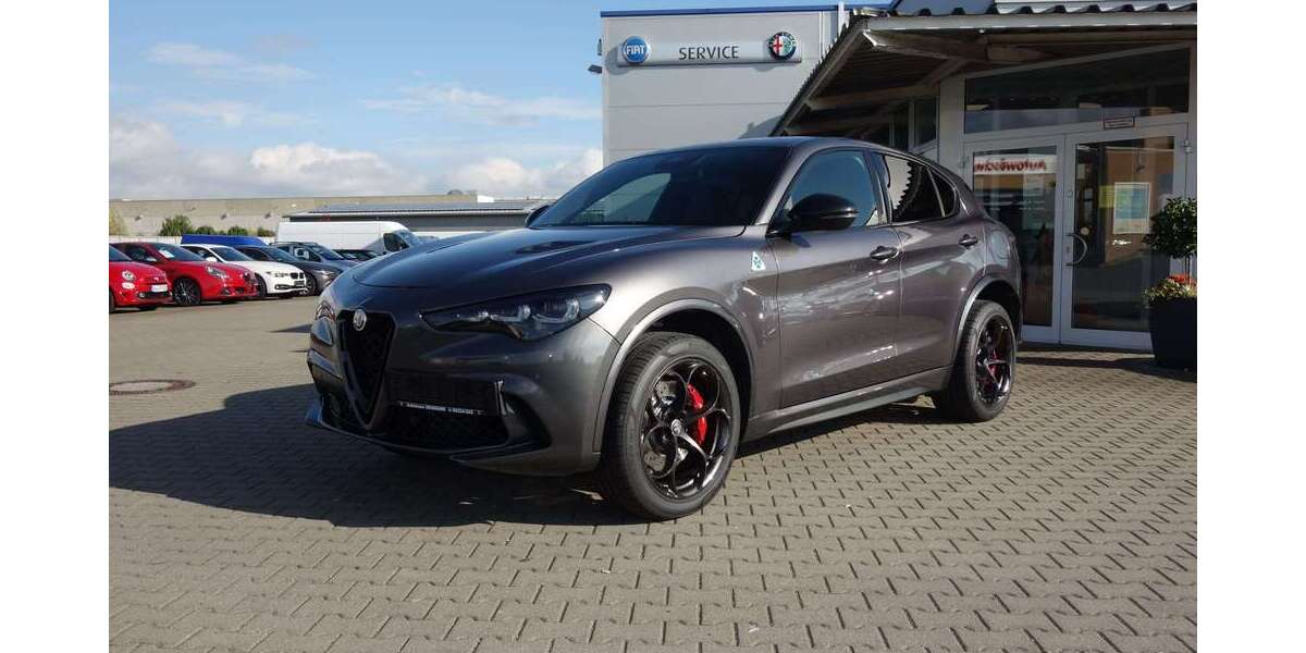 Alfa Romeo Stelvio 5.000 km 83.990 &euro; Reichenberg 97234
