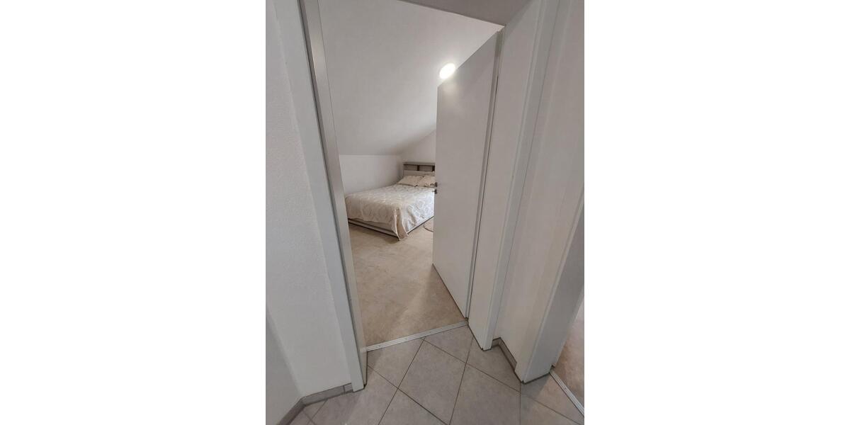 Einfamilienhaus Baesweiler - 8 Zimmer, 143 m&sup2;, 450.000&euro; | Angebot:25871723