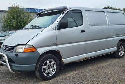 Toyota Hiace 354.000 km 5.250 &euro; Sottrum 27367
