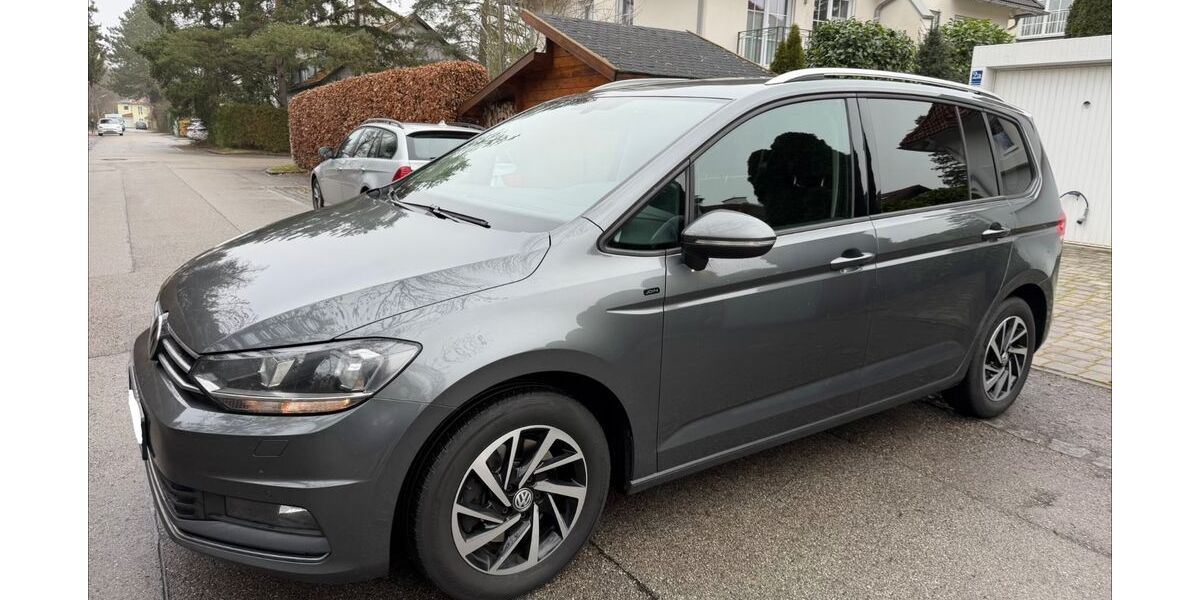 VW Touran 270.000 km 11.700 &euro; München 81829