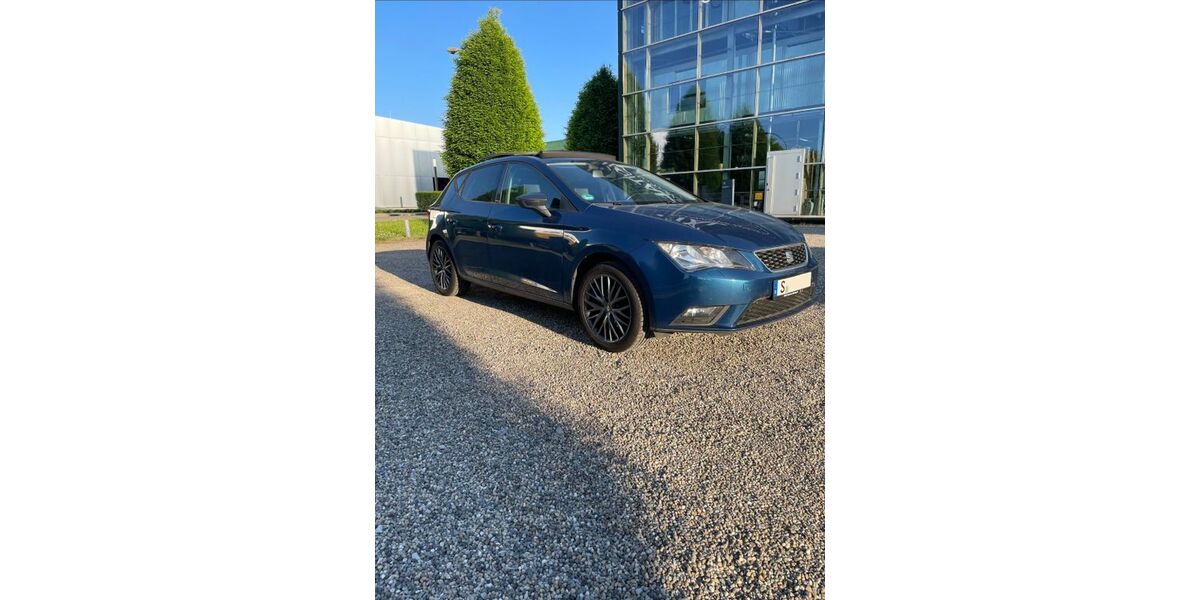 Seat Leon 77.390 km 12.200 &euro; Fellbach 70734