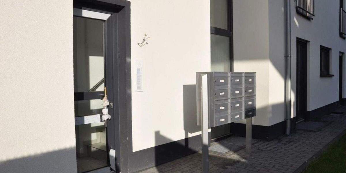 Etagenwohnung Euskirchen Innenstadt - 2 Zimmer, 64 m&sup2;, 298.000&euro; | Angebot:25410166