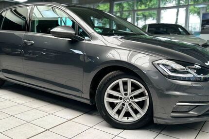 VW Golf 160.000 km 9.990 &euro; Bremen 28207