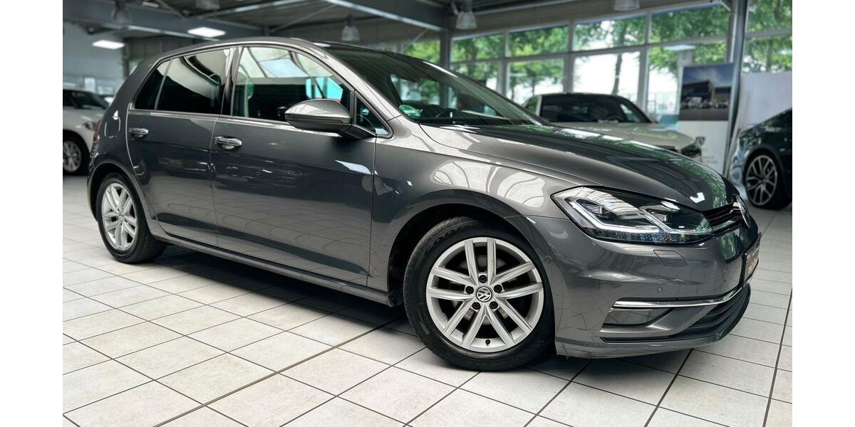 VW Golf 160.000 km 9.990 &euro; Bremen 28207