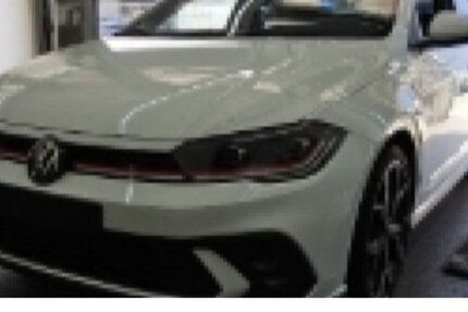 VW Polo 62.955 km 21.850 € Frankfurt 60326