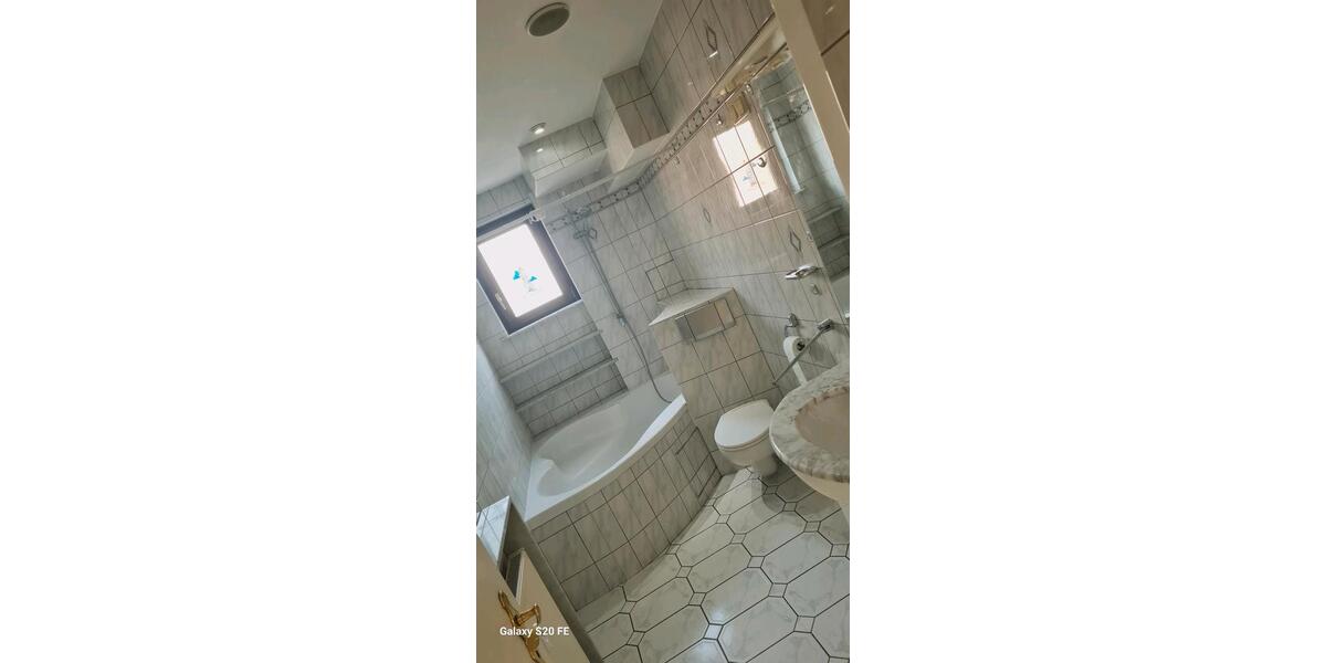 Erdgeschoßwohnung Mannheim Niederfeld - 2 Zimmer, 67 m&sup2;, 1.050&euro; | Angebot:25985351