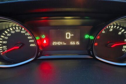 Peugeot 308 254.000 km 3.250 &euro; Offenbach am Main 63072