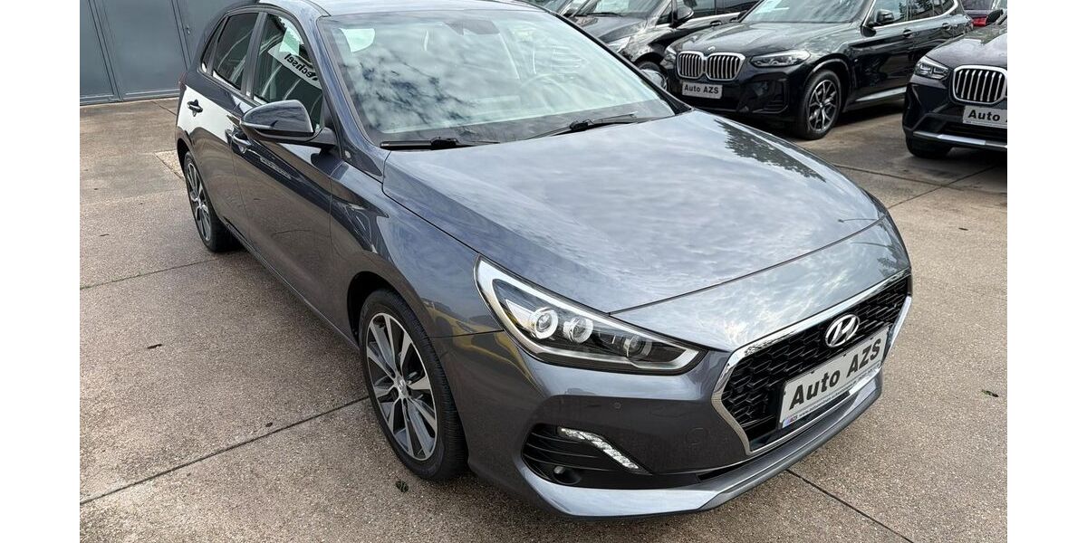 Hyundai i30 29.272 km 18.490 &euro; Schwetzingen 68723