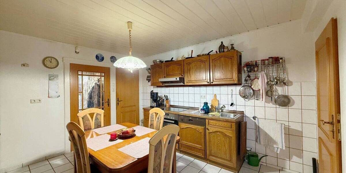 Doppelhaushälfte Lüchow - 5 Zimmer, 170 m&sup2;, 165.000&euro; | Angebot:26258323
