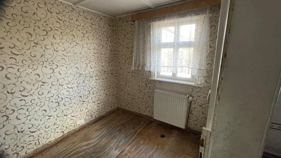 Einfamilienhaus Schöningen - 10 Zimmer, 180 m&sup2;, 89.000&euro; | Angebot:26487373