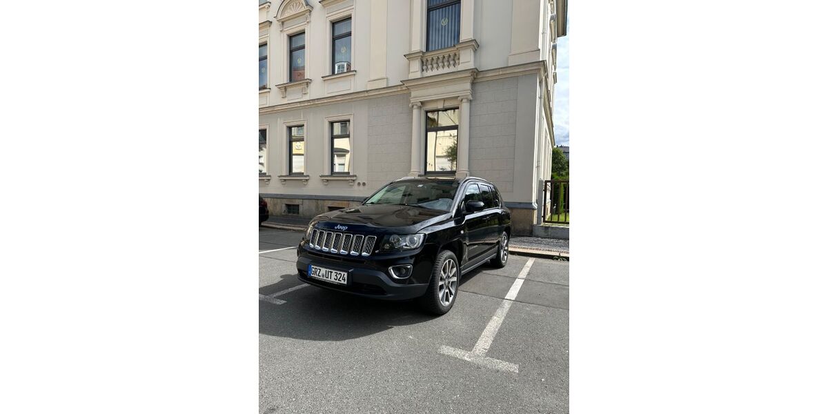 Jeep Compass 164.000 km 8.900 &euro; Greiz 07973