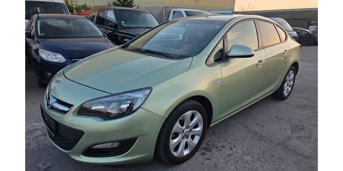 Opel Astra 199.000 km 2.699 &euro; Moers 47441