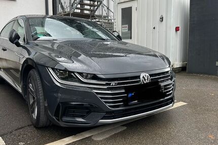 VW Arteon 76.500 km 27.700 &euro; München 80788