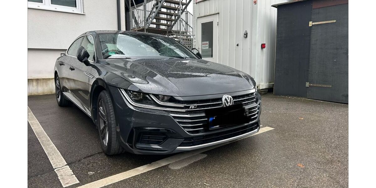VW Arteon 76.500 km 27.700 &euro; München 80788