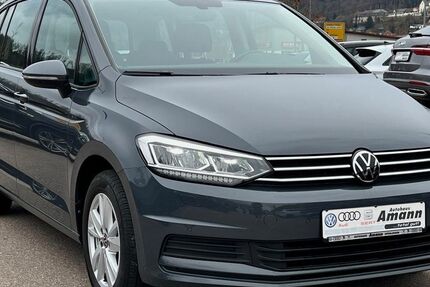 VW Touran 68.500 km 26.590 € Stühlingen 79780