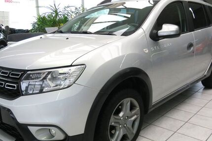 Dacia Logan 98.623 km 9.990 &euro; Dessau-Roßlau 06847