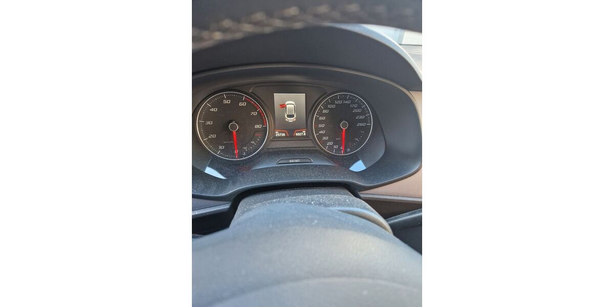 Seat Leon 25.700 km 16.000 &euro; Berlin 12621