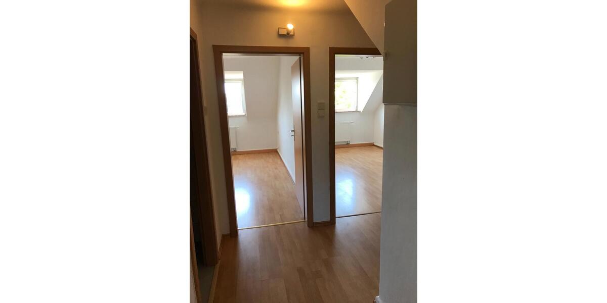 Dachgeschoßwohnung Saarbrücken West - 2 Zimmer, 50 m&sup2;, 97.500&euro; | Angebot:26848309
