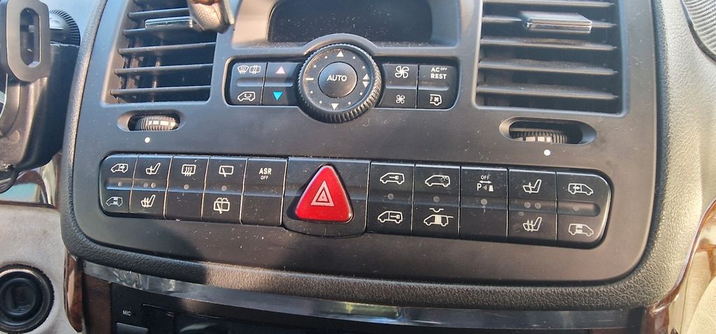 Mercedes-Benz Viano 303.000 km 10.000 &euro; Sarstedt 31157