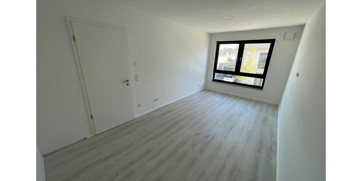 Einfamilienhaus Baesweiler - 4.5 Zimmer, 170 m&sup2;, 2.100&euro; | Angebot:26413554