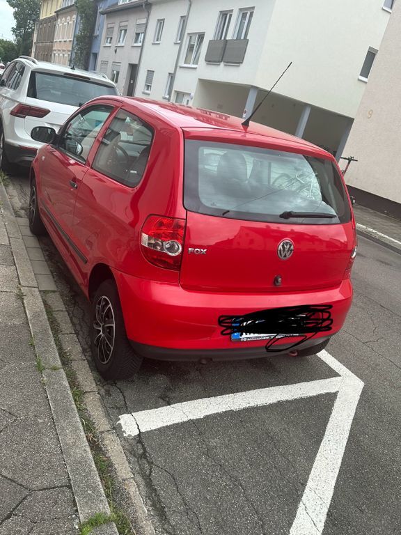 VW Fox 113.000 km 2.500 € Karlsruhe 76185