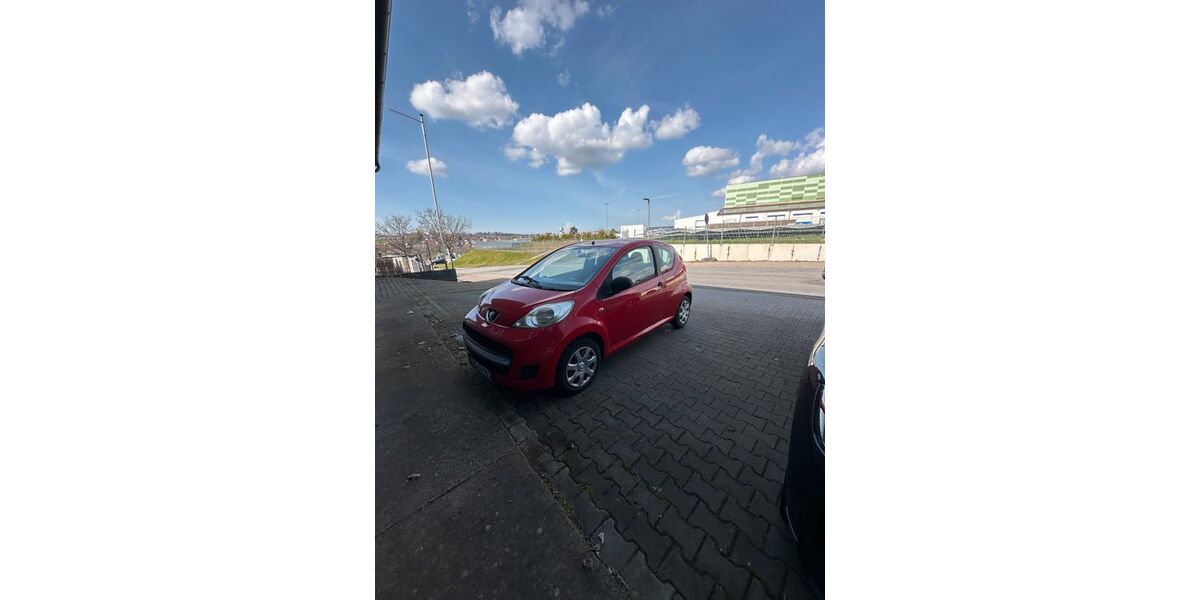 Peugeot 107 12.000 km 2.850 &euro; Oberzent 64760
