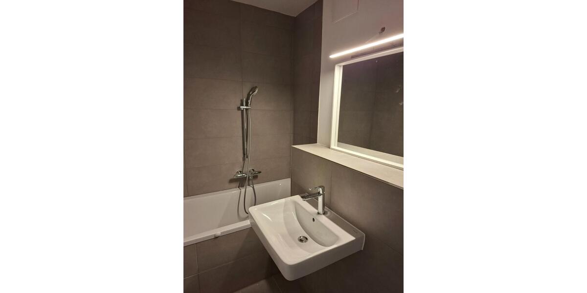 Maisonettenwohnung Ludwigsfelde - 5 Zimmer, 160 m&sup2;, 1.800&euro; | Angebot:25978159