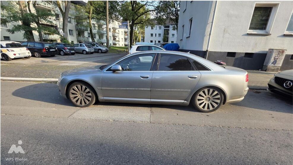 Audi A8 371.784 km 3.600 € Essen 45355