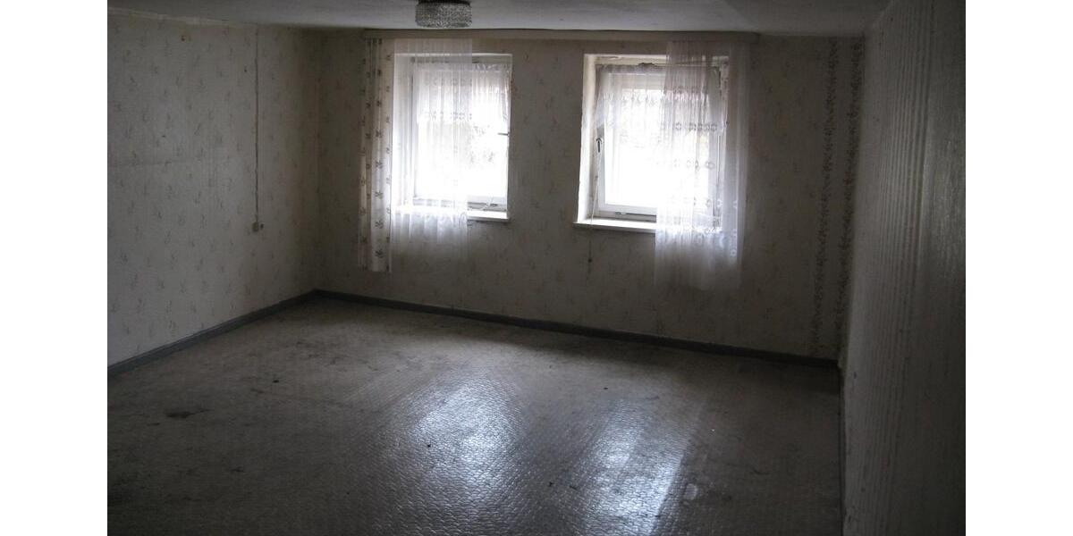 Einfamilienhaus Winklarn - 6 Zimmer, 130 m&sup2;, 59.900&euro; | Angebot:26439474