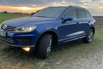 VW Touareg 148.000 km 26.300 € Hiddingen 27374