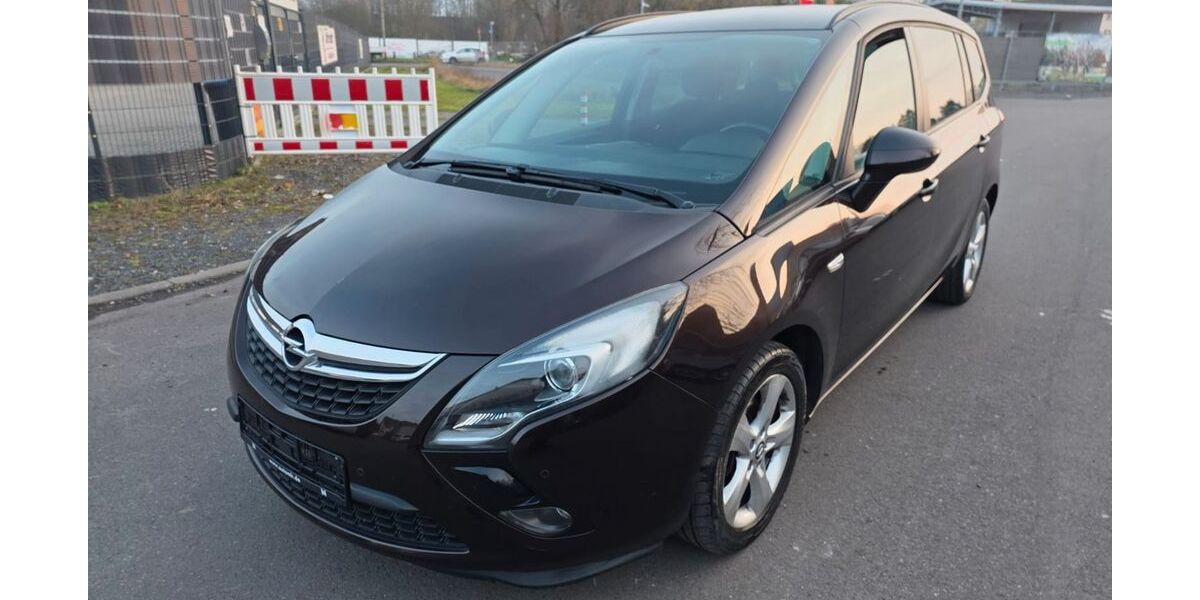 Opel Zafira 143.000 km 7.480 &euro; Köln 51105