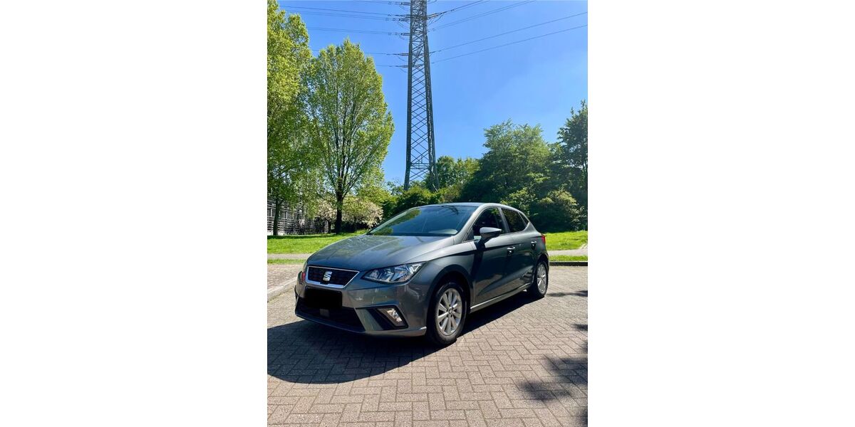Seat Ibiza 96.858 km 9.999 &euro; Düsseldorf 40591
