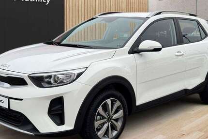 Kia Stonic 3.501 km 17.990 &euro; Quakenbrück 49610