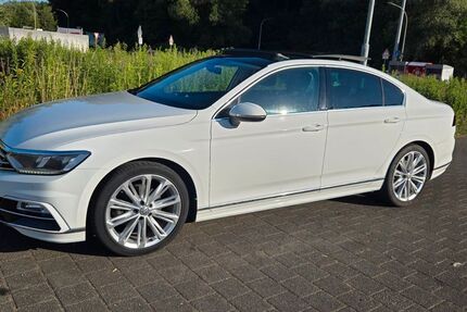 VW Passat 142.100 km 18.500 &euro; Völklingen 66333
