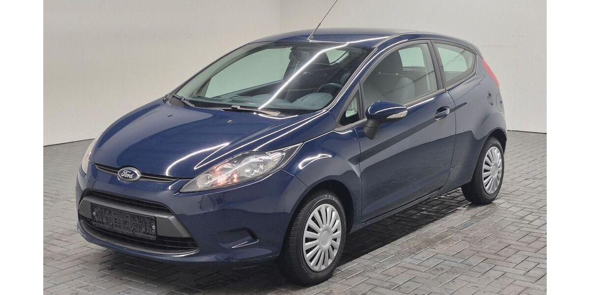 Ford Fiesta 98.000 km 5.900 &euro; Langenweddingen 39171